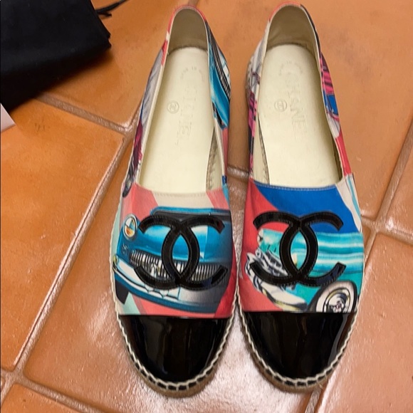🌟SOLD🌟 Chanel Espadrilles - Picture 3 of 9